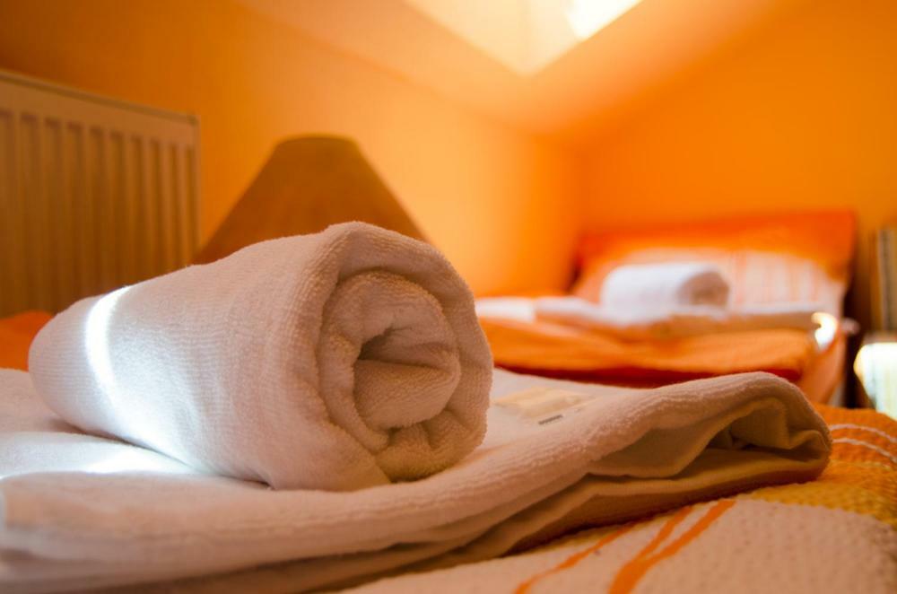 Penzion Vinarna U Hroznu Hotell Veselí nad Moravou Exteriör bild